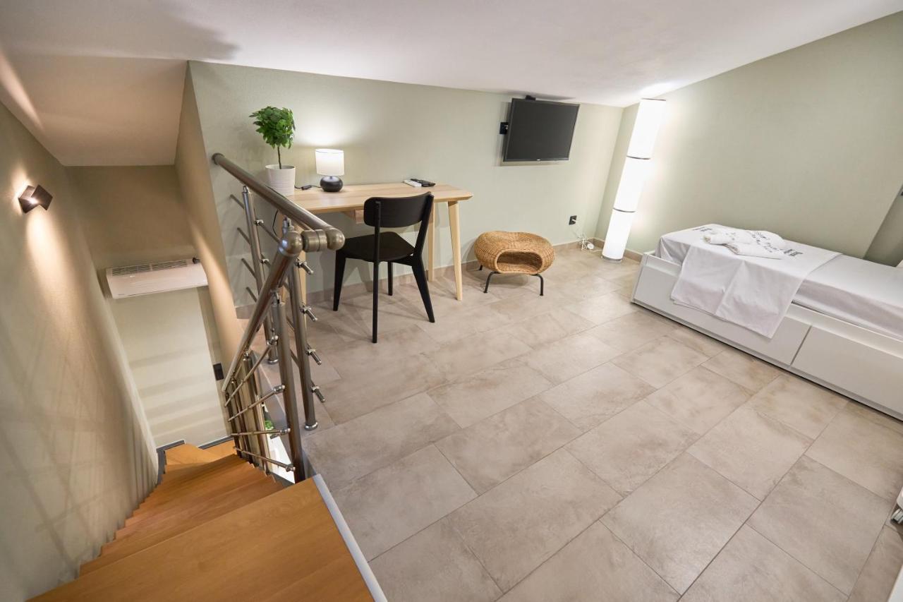 Néa Péramos Oisymi Luxury Studios מראה חיצוני תמונה