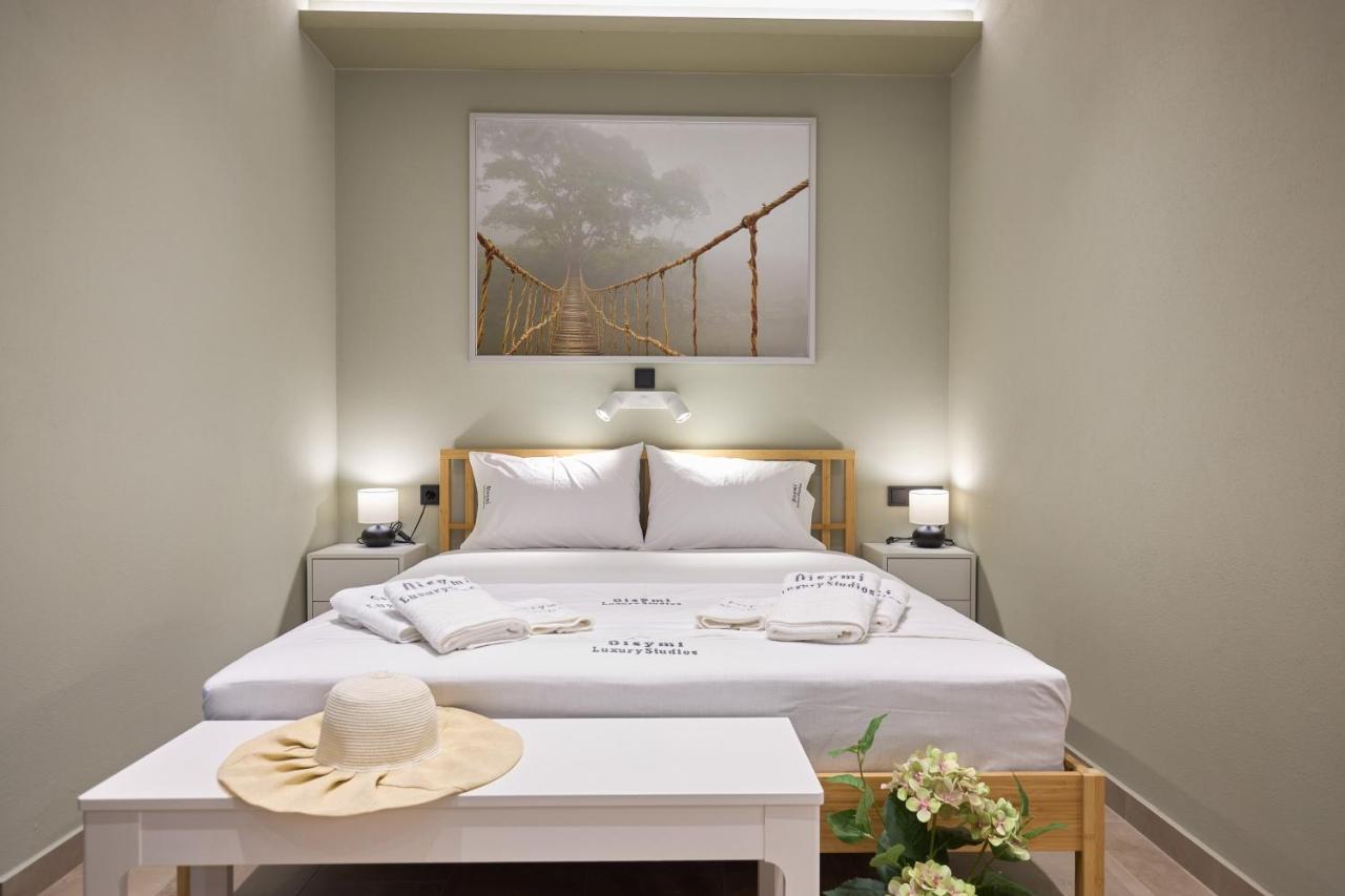 Néa Péramos Oisymi Luxury Studios מראה חיצוני תמונה