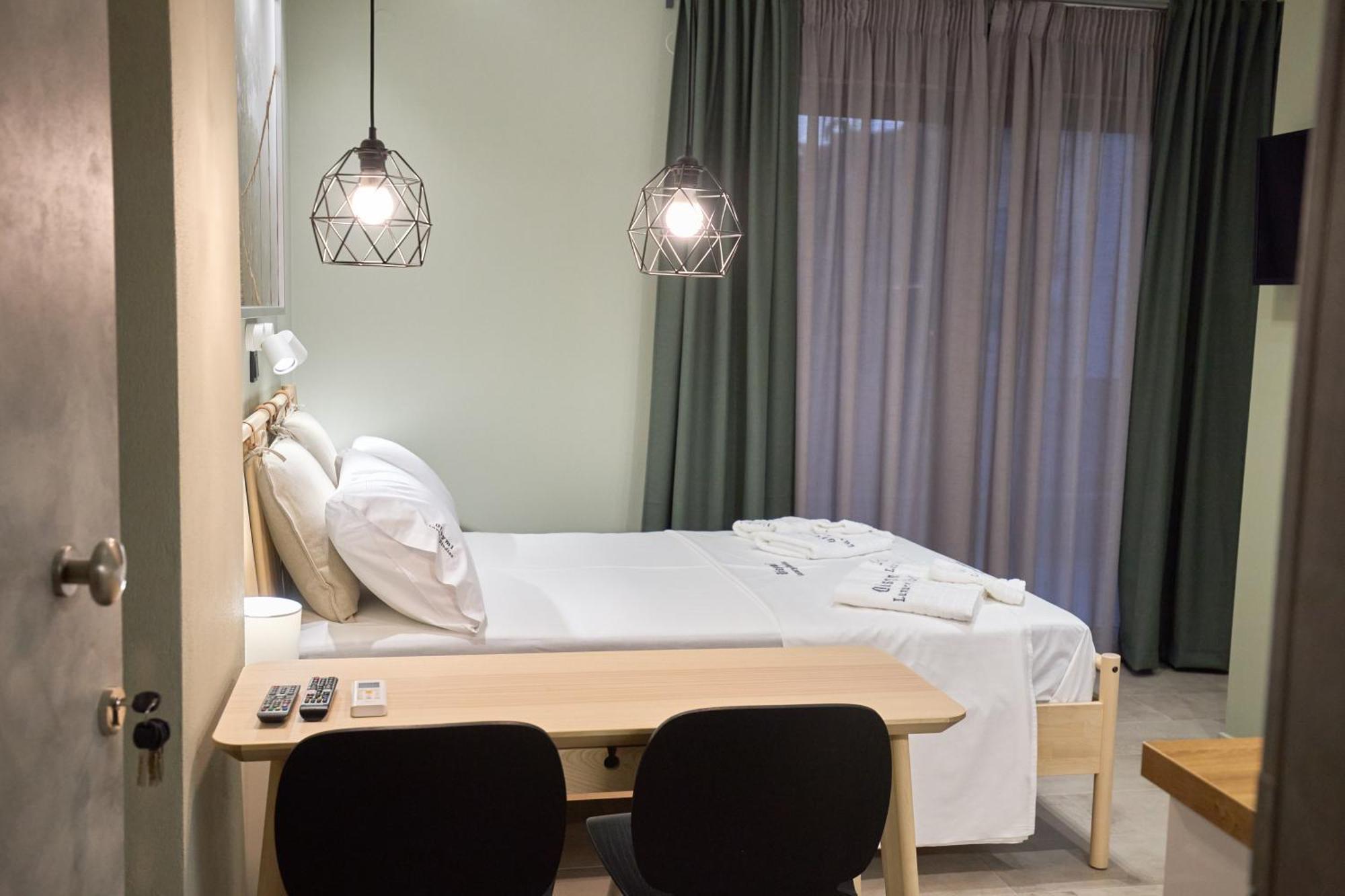 Néa Péramos Oisymi Luxury Studios מראה חיצוני תמונה